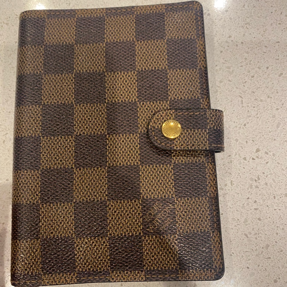Louis Vuitton Agenda PM/ Passport Holder